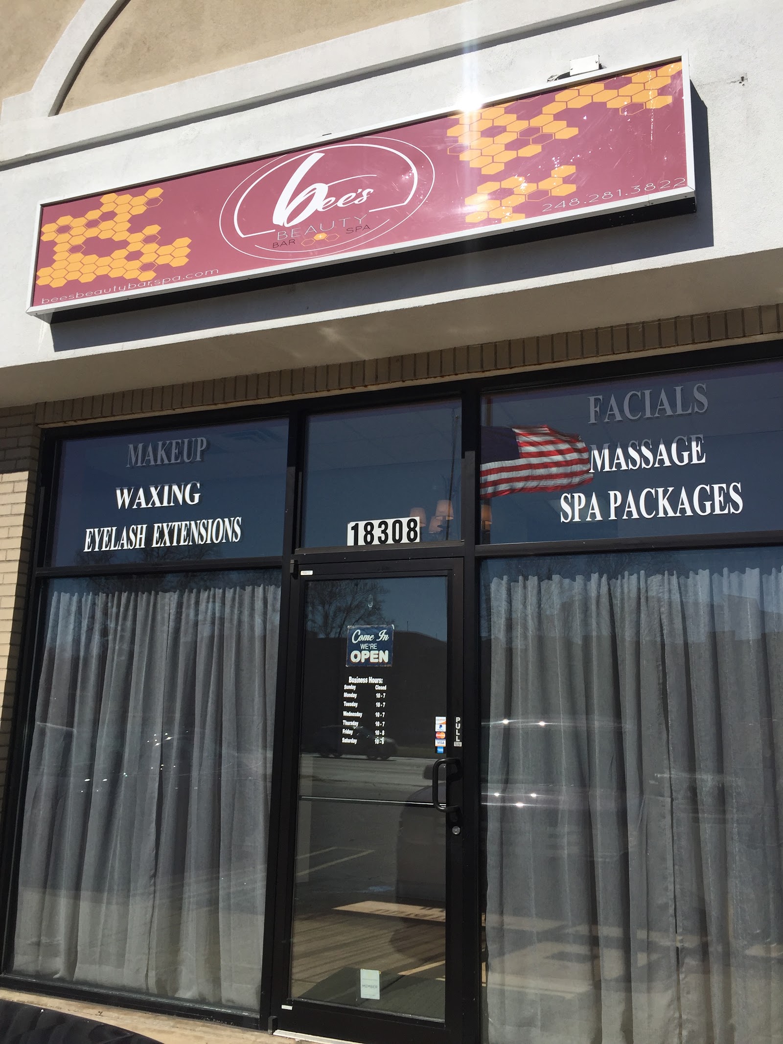 Bee's Beauty Bar & Spa in Southfield