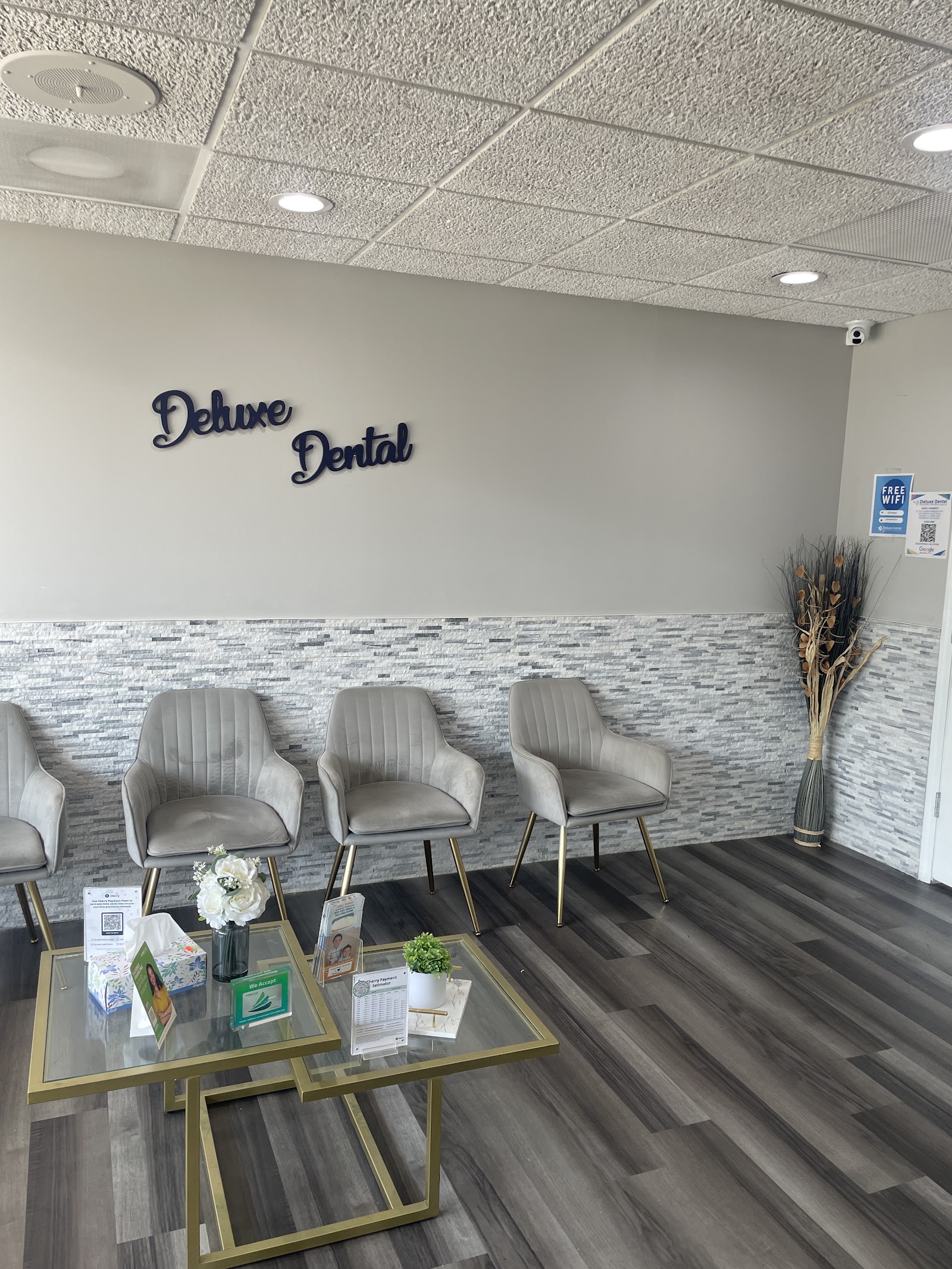 Deluxe Dental Southfield - Family Dentistry in Southfield