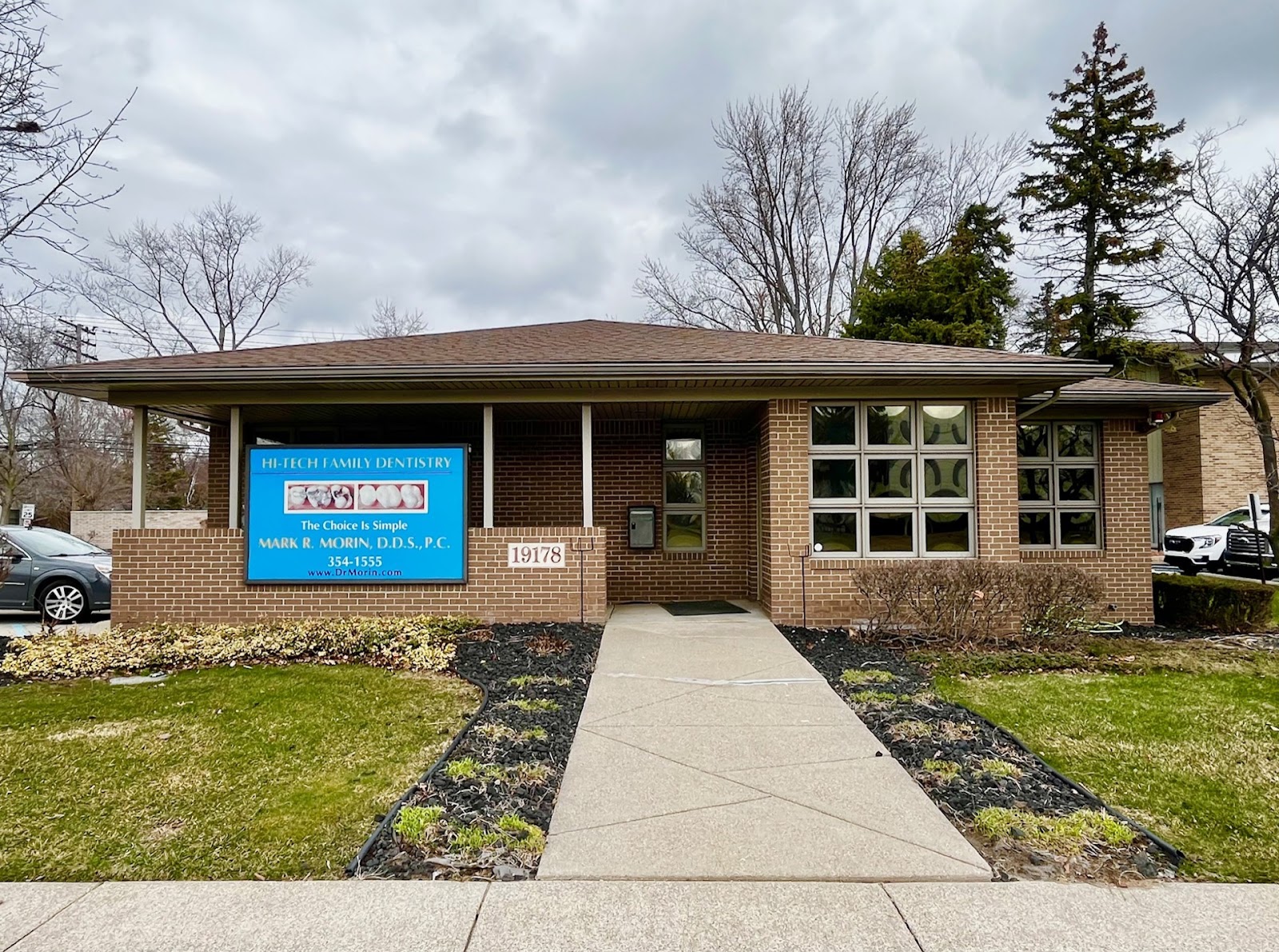 Hi-Tech Family Dentistry in Southfield