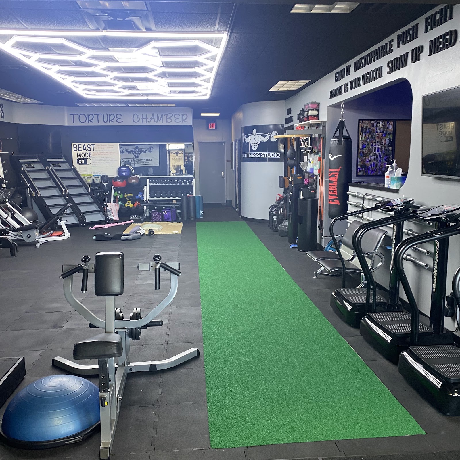 LSC FITNESS GYM — photo