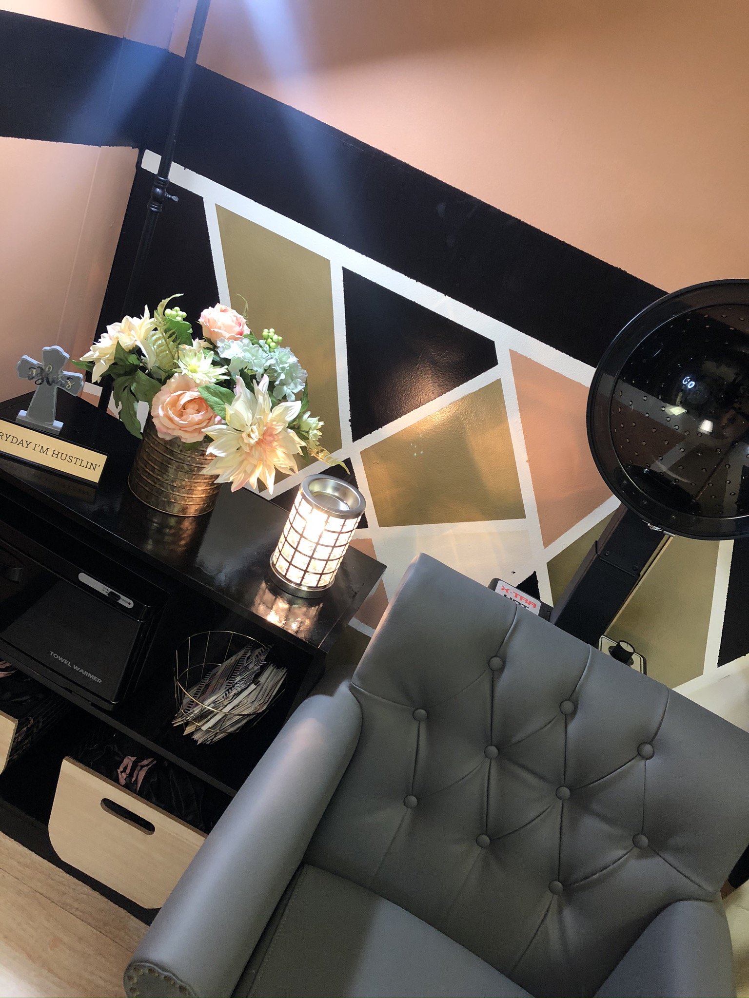 Nae Lourice Beauty & Co. — photo